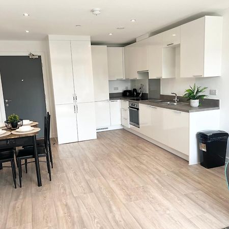 Lovely 2 Bedroom Apartment Manchester Eksteriør bilde
