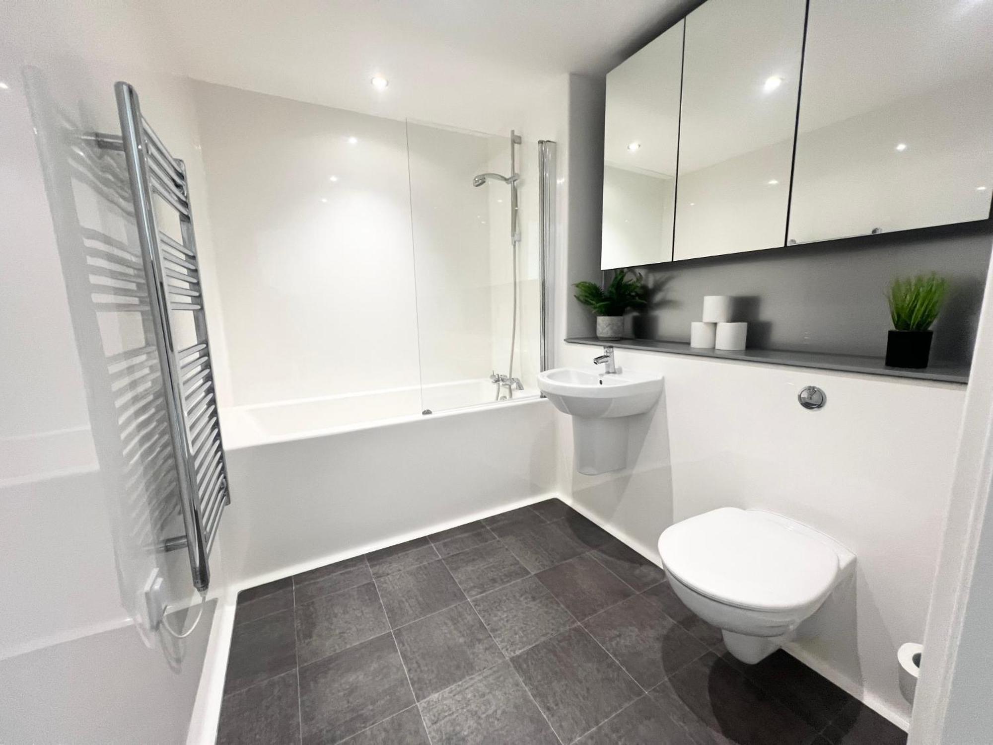 Lovely 2 Bedroom Apartment Manchester Eksteriør bilde